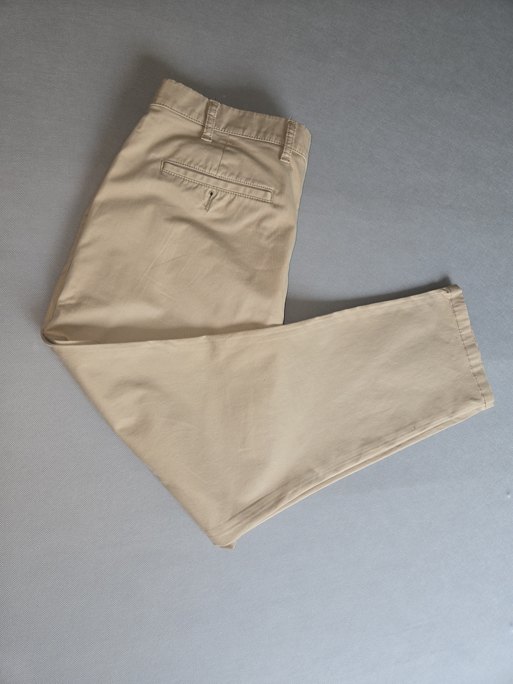 NEW Tommy Hilfiger Chino Pants Slim Fit Beige Khaki - Size 38/30 - NWOT